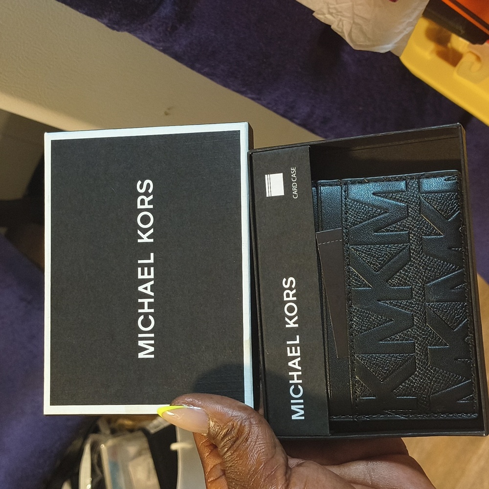 Micheal  Kors Black Unisex Leather Logo Card Holder NIB